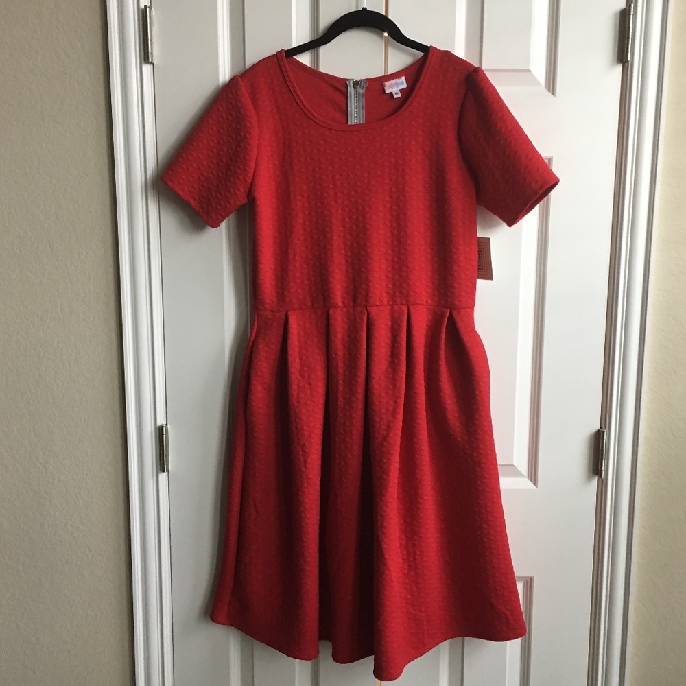 NEW LuLaRoe Amelia Size XL 18-20 Red dress